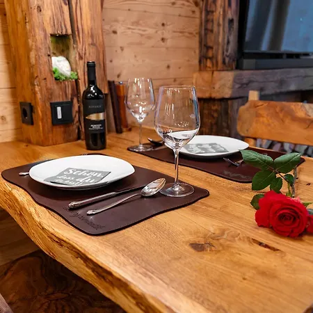 아파트 Bergromantik Harmonie Mit Sauna, Whirlpool Und Bergblick