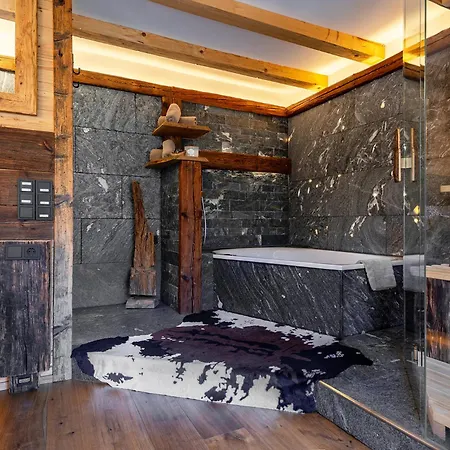 Bergromantik Harmonie Mit Sauna, Whirlpool Und Bergblick Daire *